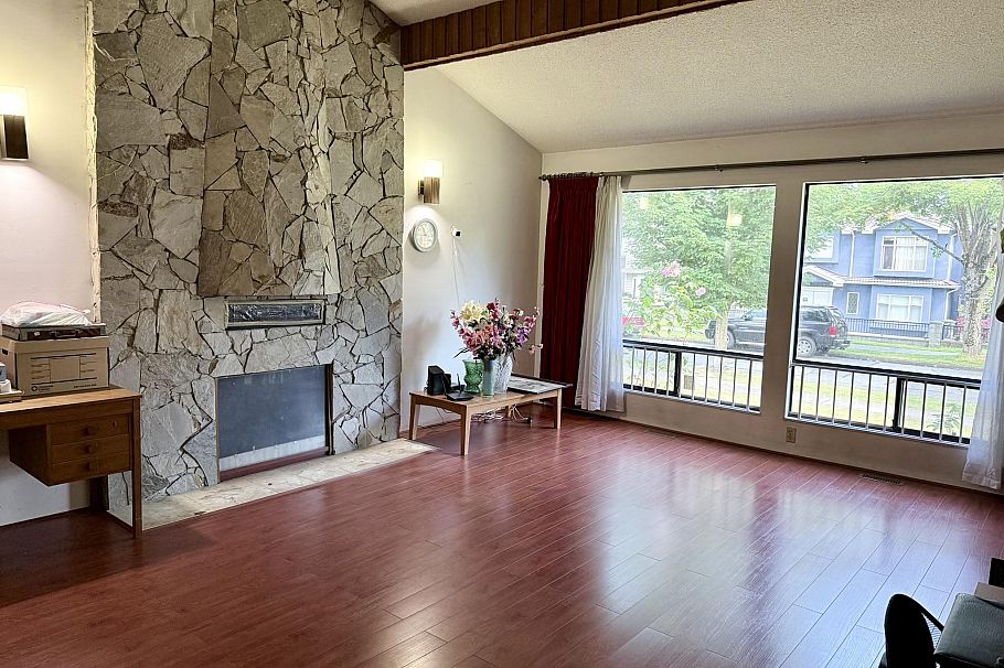 2826 Franklin Street Vancouver, BC - 3