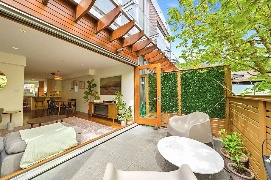2222 Caledonia Avenue North Vancouver, BC - 12