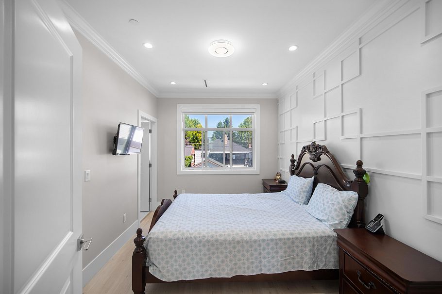 1475 E 55th Avenue Vancouver, BC - 7