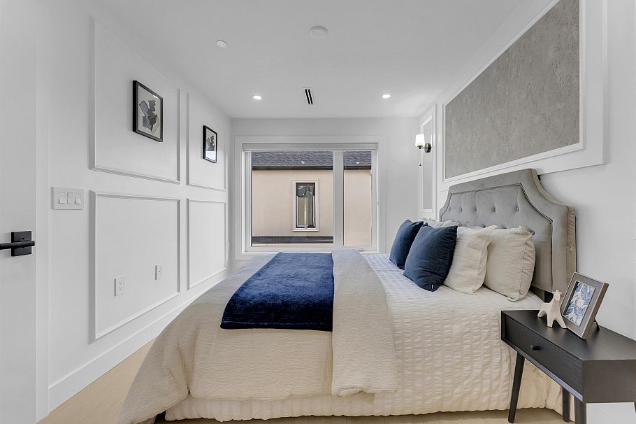 2 2888 E 6th Avenue Vancouver, BC - 27