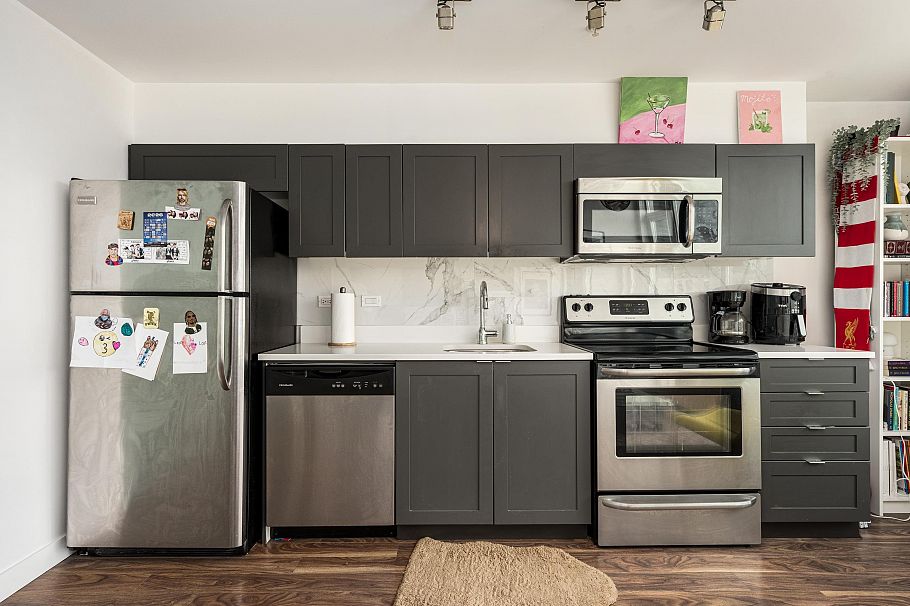 208 2511 Quebec Street Vancouver, BC - 8