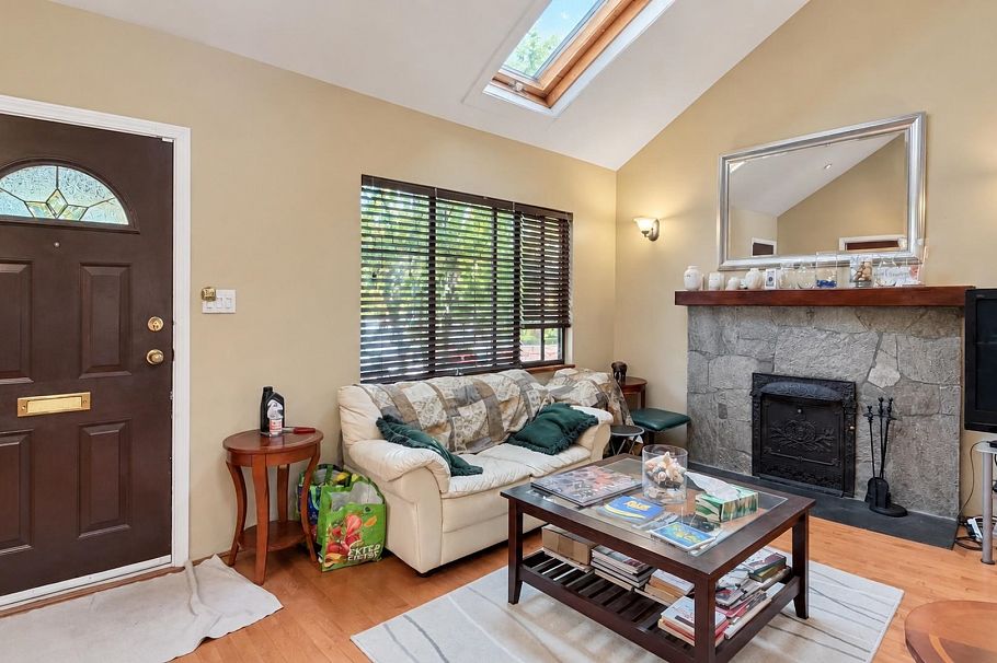 3841 W 23rd Avenue Vancouver, BC - 14