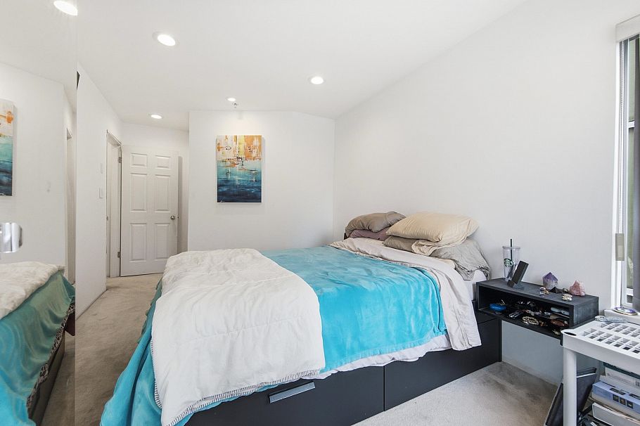 107 3280 W Broadway Vancouver, BC - 16