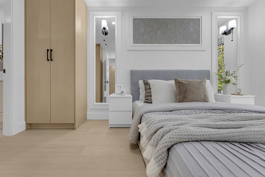1 2888 E 6th Avenue Vancouver, BC - 23