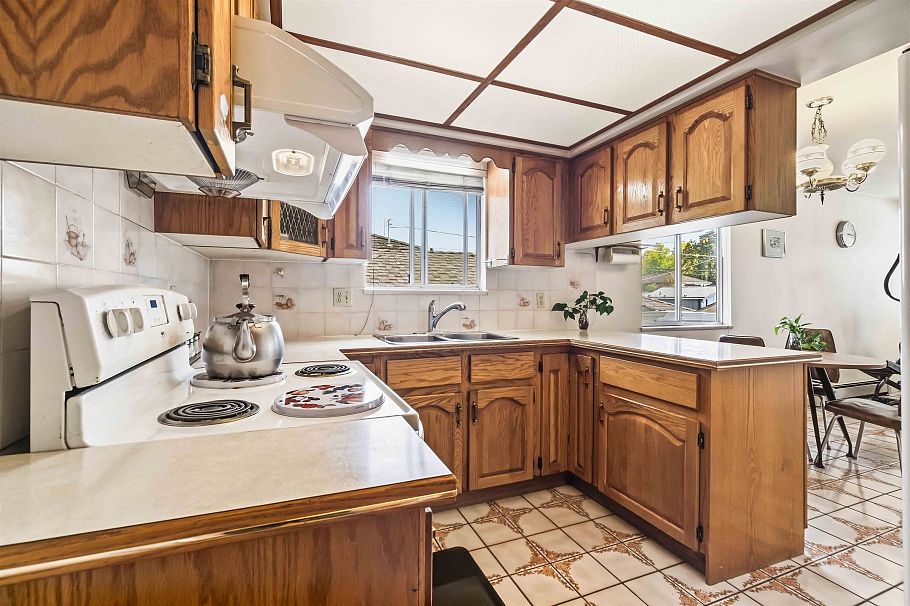 2168 E 27th Avenue Vancouver, BC - 13