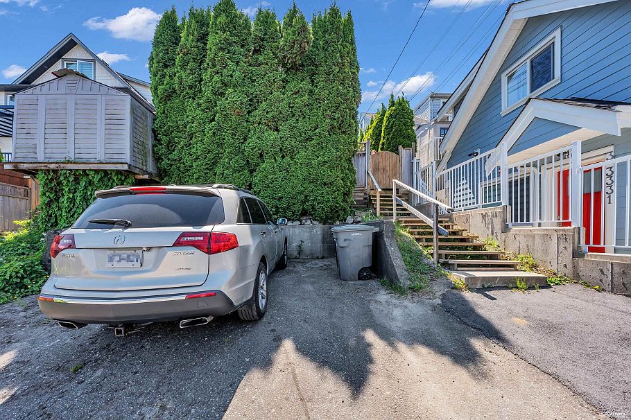 3335 Church Street Vancouver, BC - 34