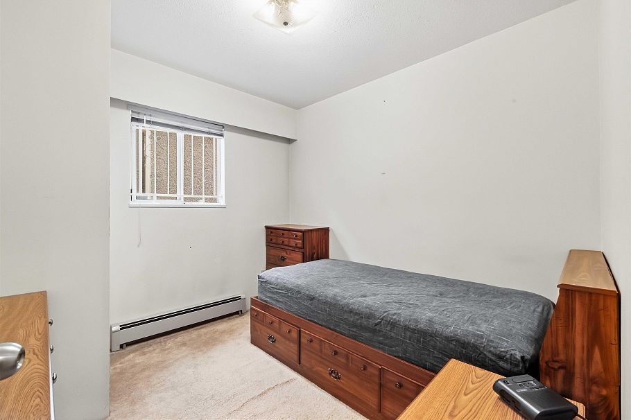 2168 E 27th Avenue Vancouver, BC - 31