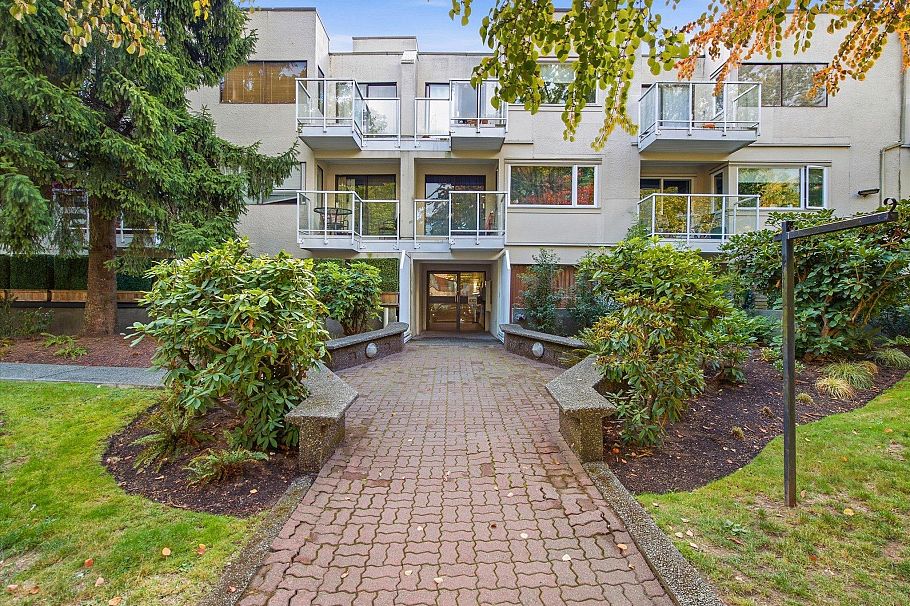 107 830 E 7th Avenue Vancouver, BC - 1