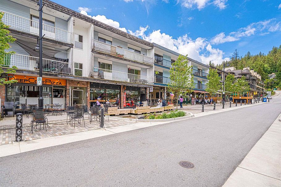 2222 Caledonia Avenue North Vancouver, BC - 30