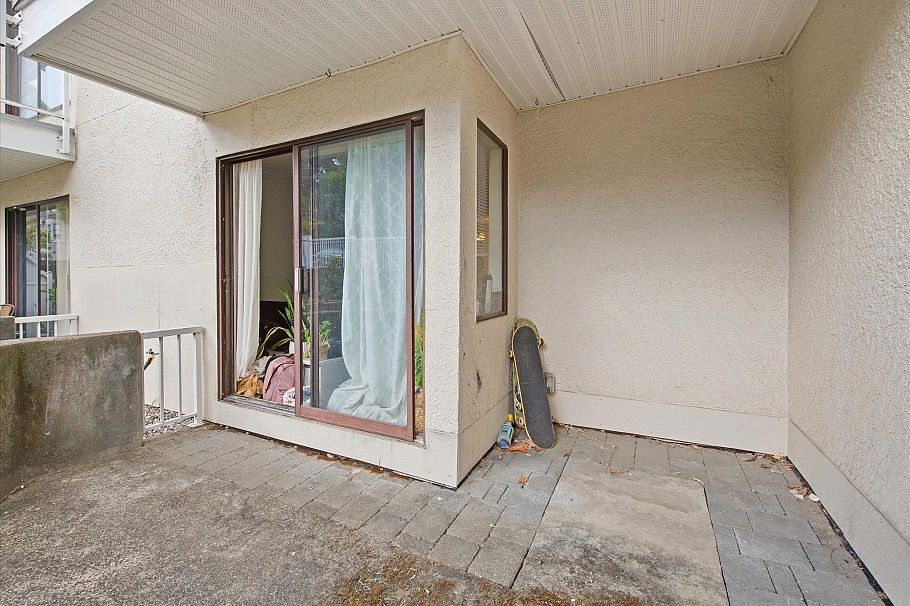 107 830 E 7th Avenue Vancouver, BC - 16