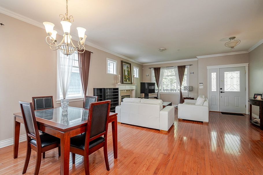 1546 E 2nd Avenue Vancouver, BC - 14