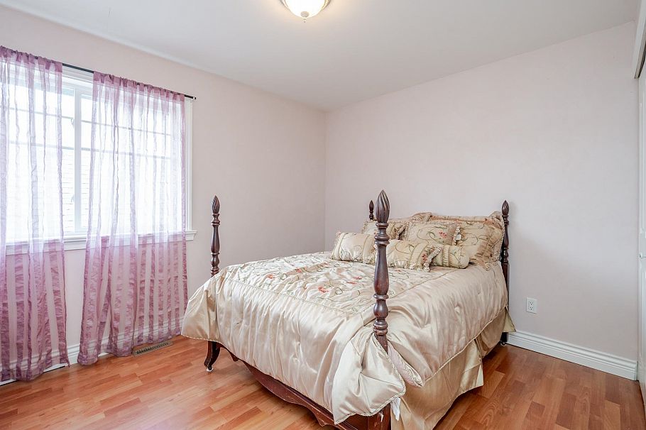 1546 E 2nd Avenue Vancouver, BC - 28