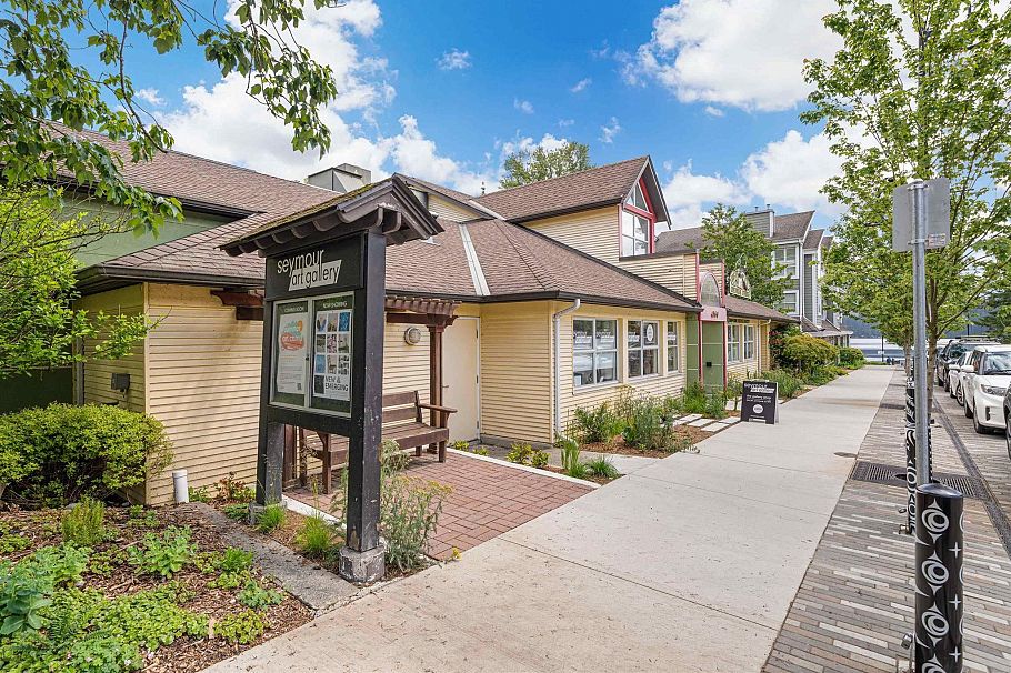 2222 Caledonia Avenue North Vancouver, BC - 34