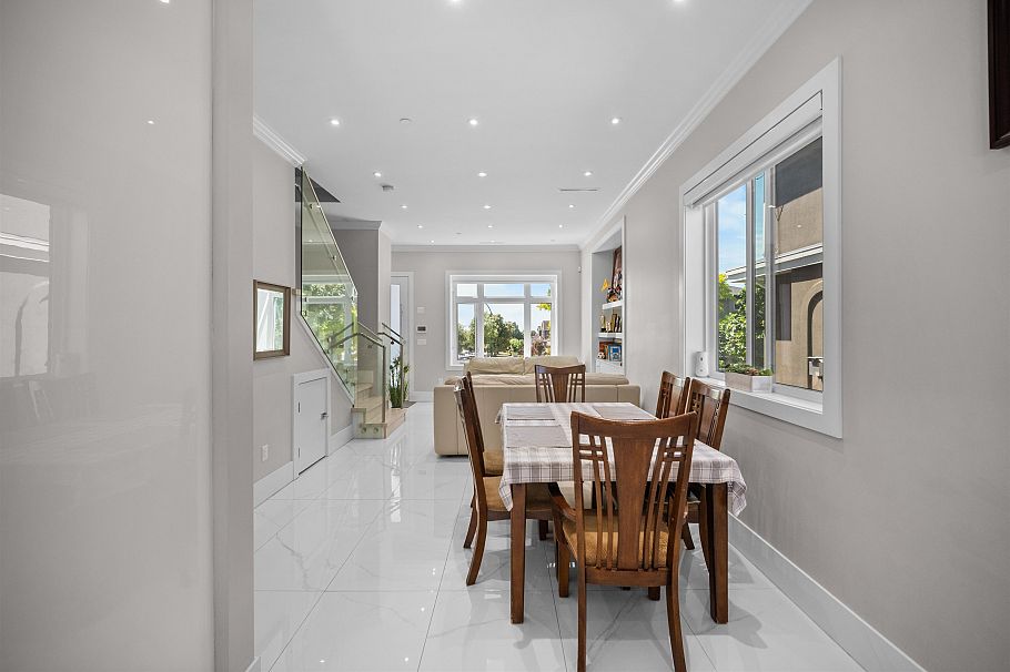 1475 E 55th Avenue Vancouver, BC - 21