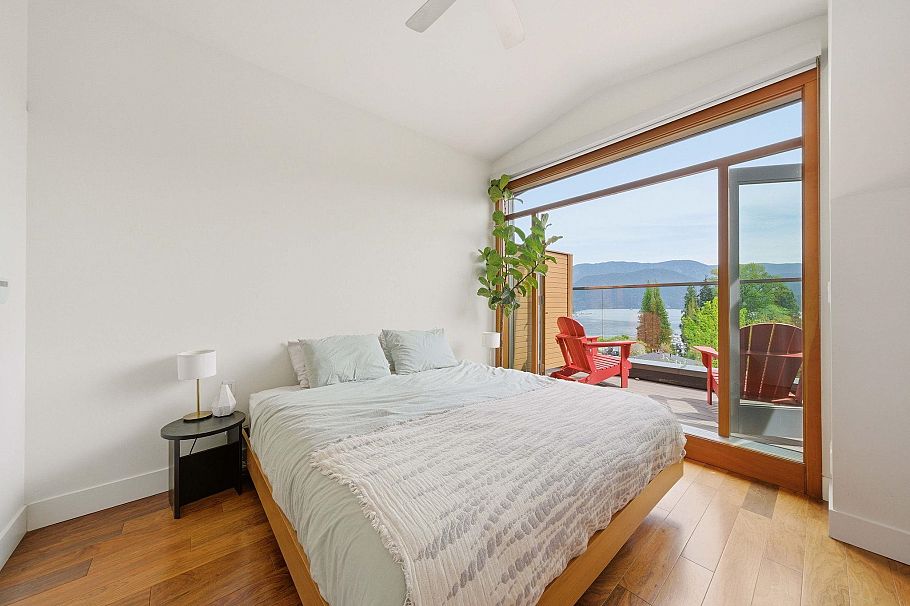 2222 Caledonia Avenue North Vancouver, BC - 22