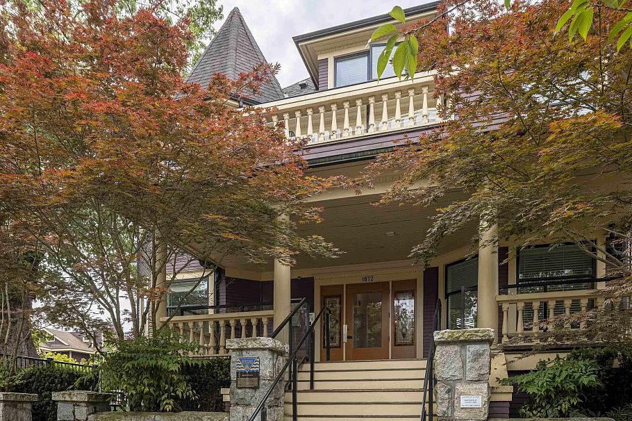 100 1872 Parker Street Vancouver, BC - 2