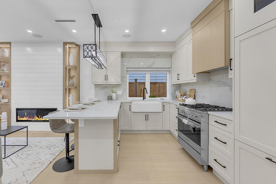 2 2888 E 6th Avenue Vancouver, BC - 13