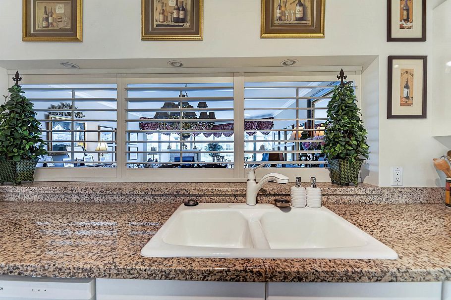 804 1600 Hornby Street Vancouver, BC - 12