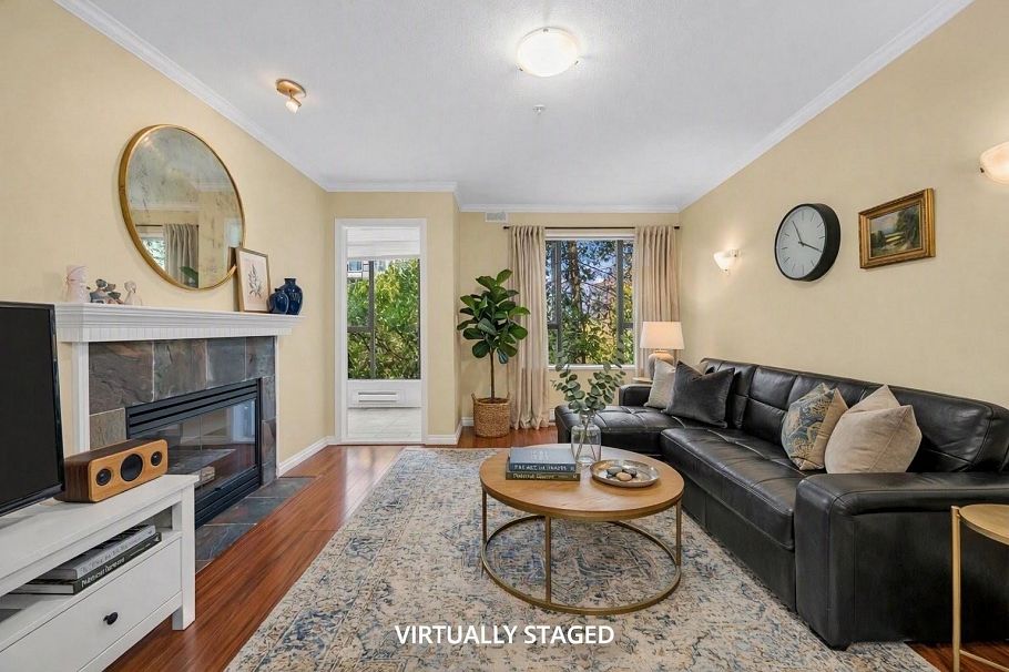 210 175 E 10th Street North Vancouver, BC - 2