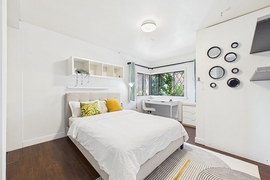 4605 Rupert Street Vancouver, BC - 1
