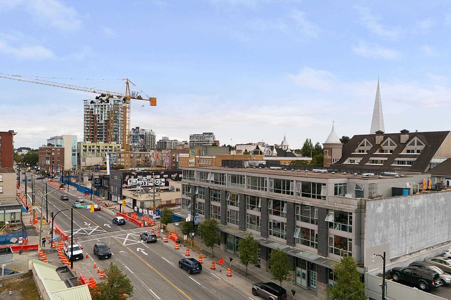 208 2511 Quebec Street Vancouver, BC - 14