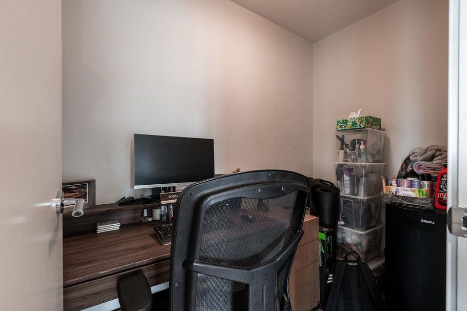 324 1588 E Hastings Street Vancouver, BC - 25