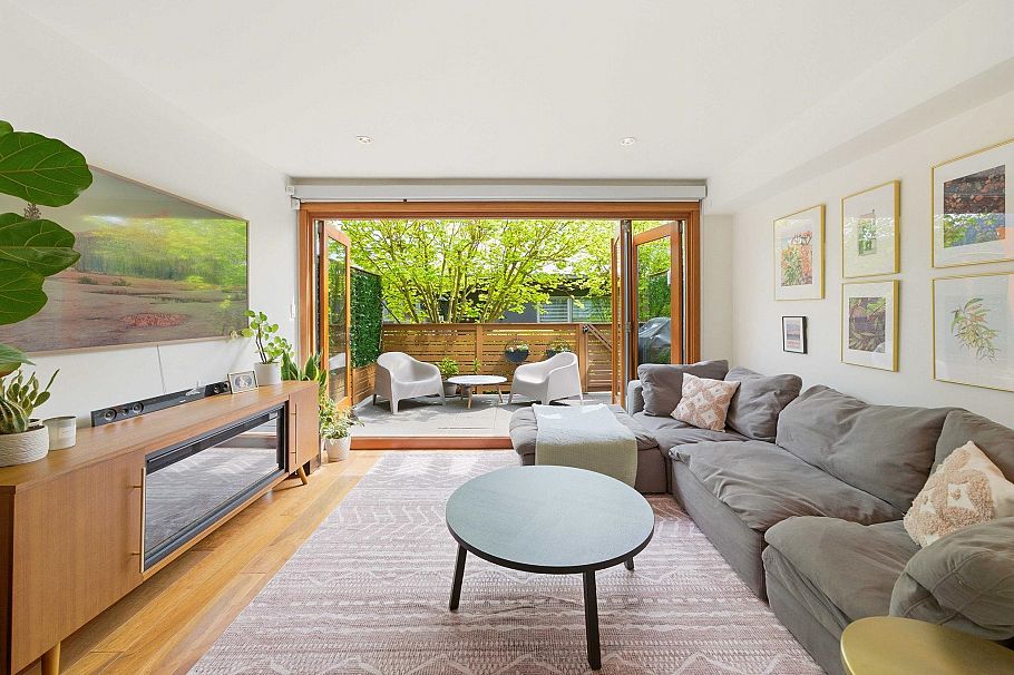 2222 Caledonia Avenue North Vancouver, BC - 9
