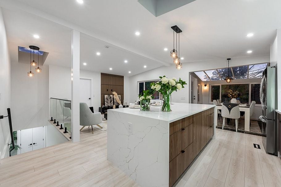 531 Greenway Avenue North Vancouver, BC - 9