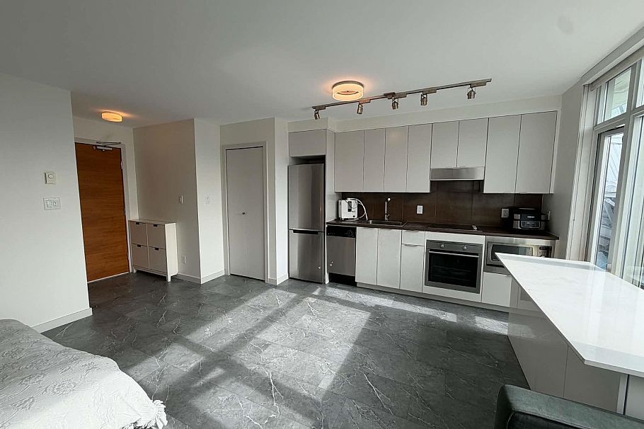 1606 161 W Georgia Street Vancouver, BC - 5