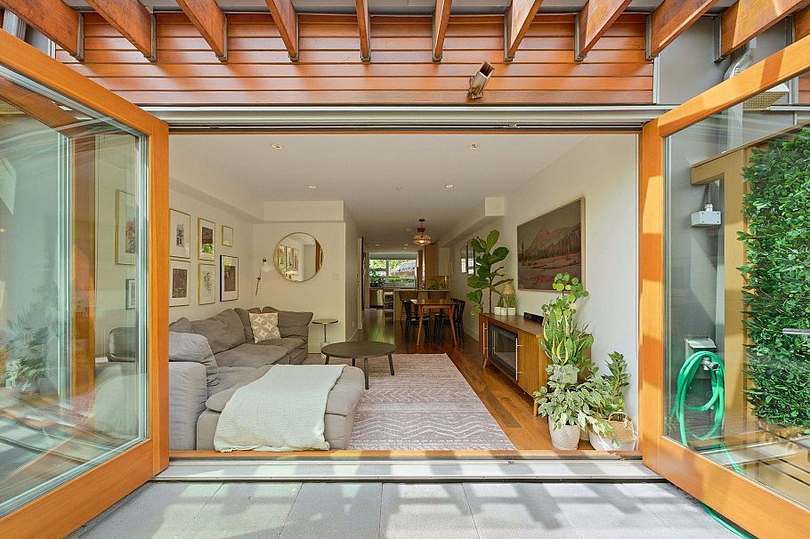 2222 Caledonia Avenue North Vancouver, BC - 14
