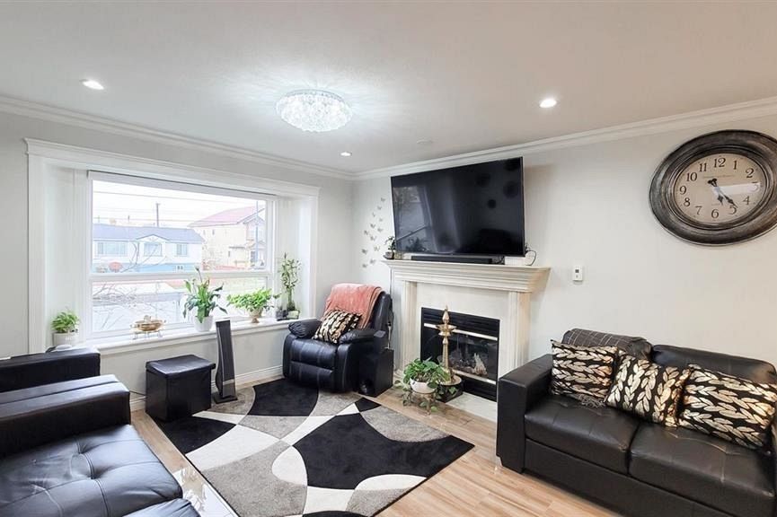 7480 Main Street Vancouver, BC - 4