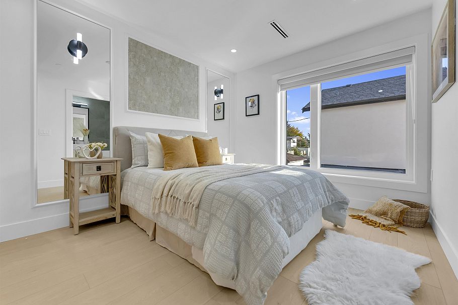 2 2888 E 6th Avenue Vancouver, BC - 17