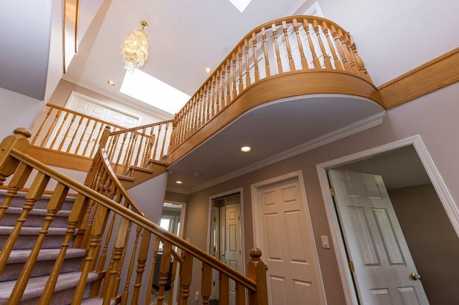 449 E 16th Street North Vancouver, BC - 4
