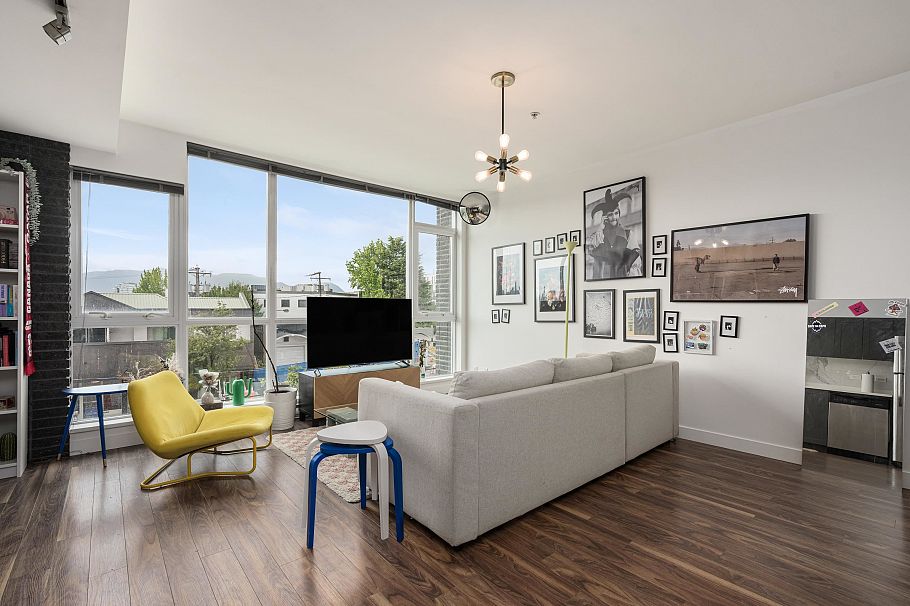 208 2511 Quebec Street Vancouver, BC - 1