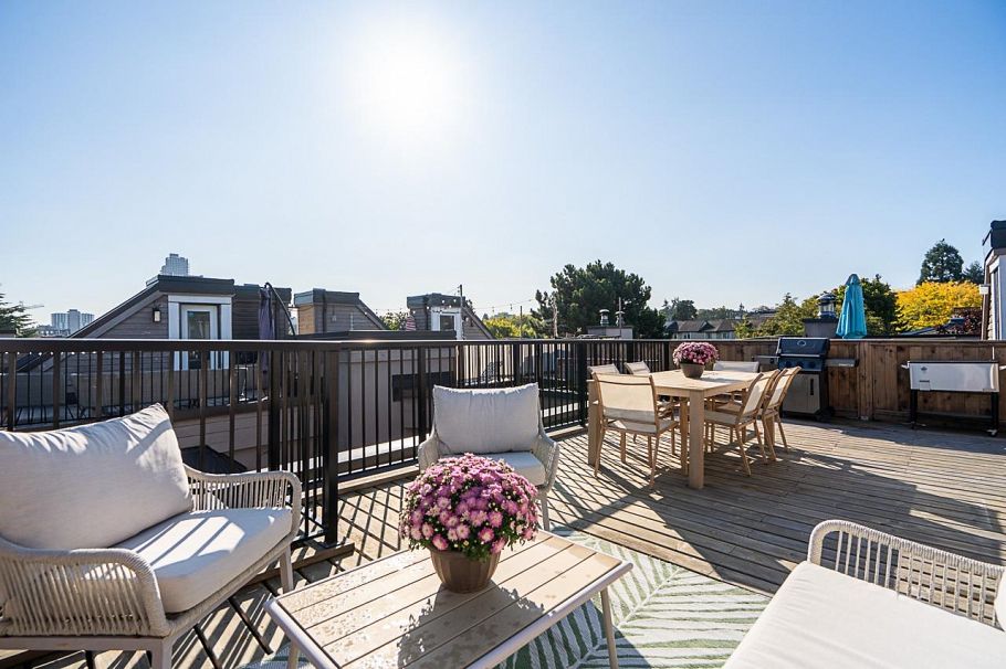 315 1922 W 7th Avenue Vancouver, BC - 1