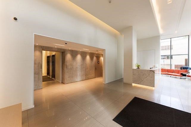 703 1171 Jervis Street Vancouver, BC - 2