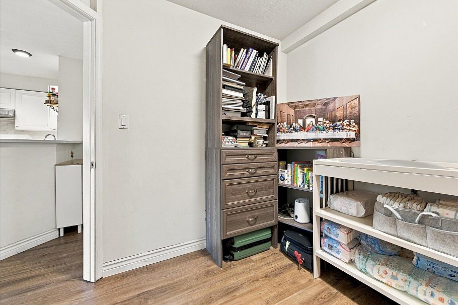 323 760 Kingsway Vancouver, BC - 16