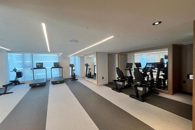 902 1408 Robson Street Vancouver, BC - 10