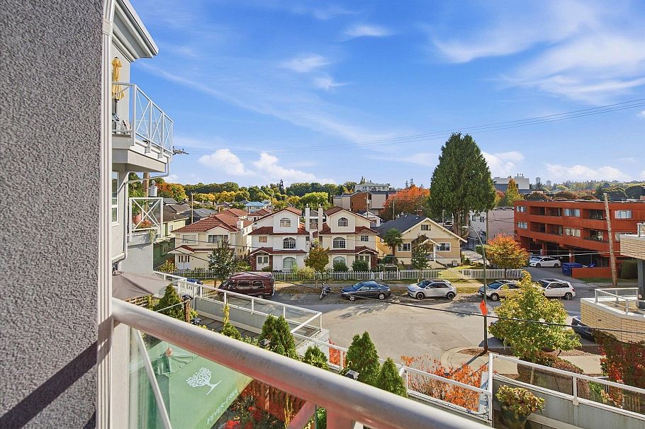 323 760 Kingsway Vancouver, BC - 23