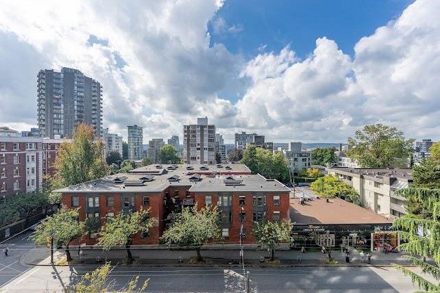 703 1171 Jervis Street Vancouver, BC - 11