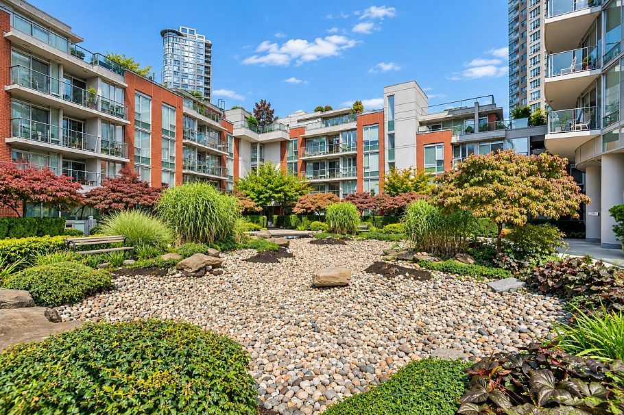 3505 688 Abbott Street Vancouver, BC - 31