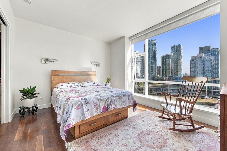 1004 1455 Howe Street Vancouver, BC - 15