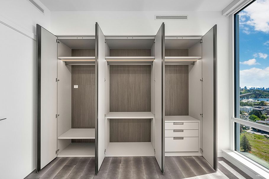 2604 1500 Fern Street North Vancouver, BC - 9