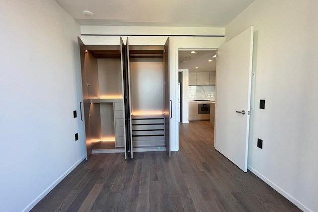 902 1408 Robson Street Vancouver, BC - 7