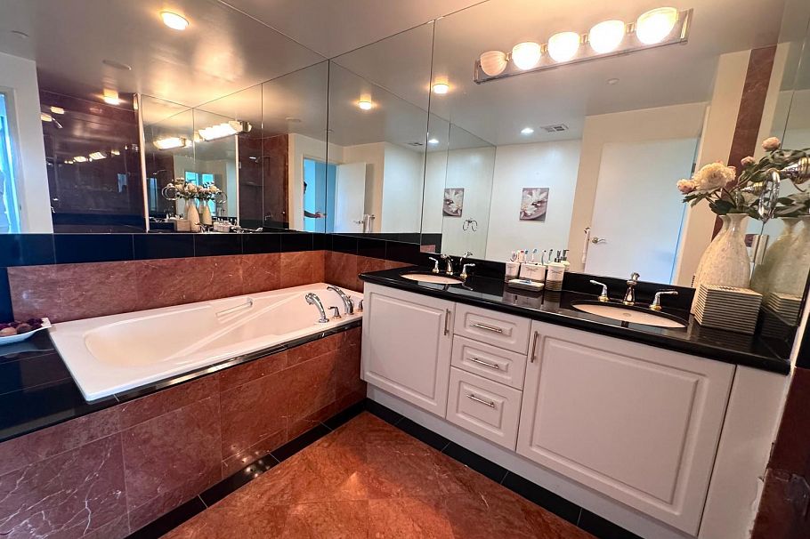 402 1777 Bayshore Drive Vancouver, BC - 13