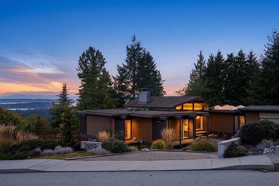 3959 Prospect Road North Vancouver, BC - 2