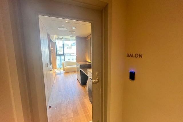 902 1408 Robson Street Vancouver, BC - 9