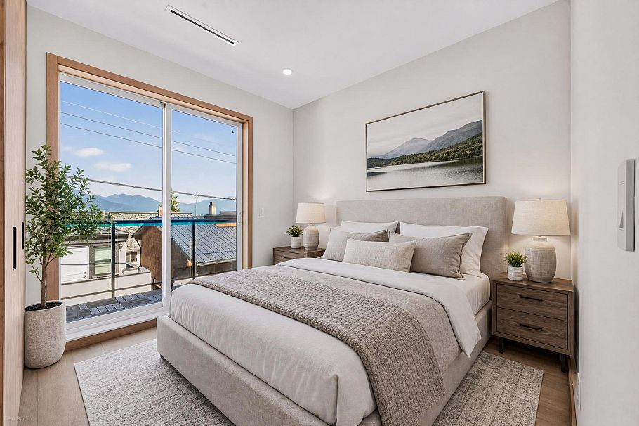 3 1325 E 37th Avenue Vancouver, BC - 13
