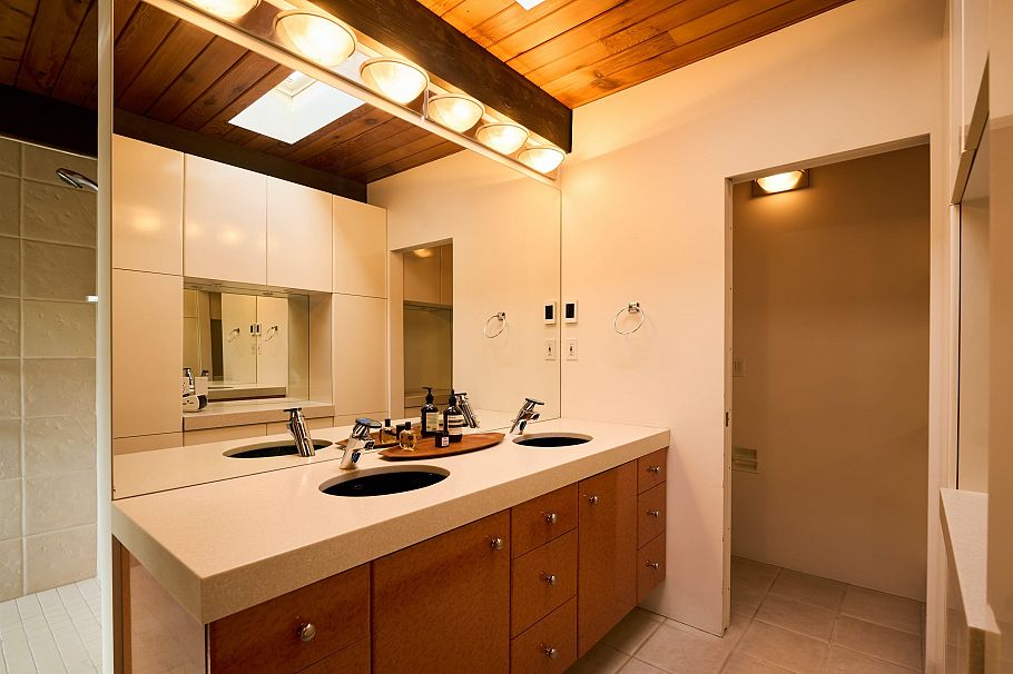 3959 Prospect Road North Vancouver, BC - 28