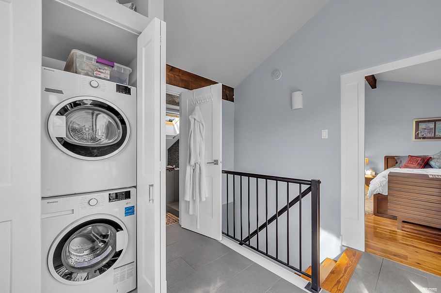 1002 Ironwork Passage Vancouver, BC - 21